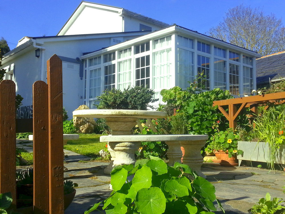 Casa Elena 2*